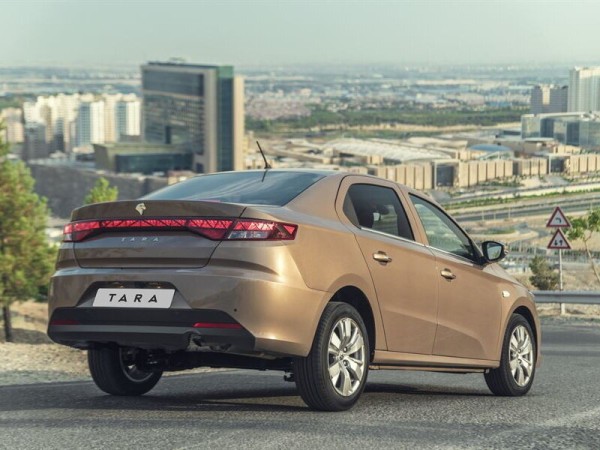 В России в 2025-м ждут давно обещанный седан с дешевым ценником В России в 2025-м ждут давно обещанный седан с дешевым ценником