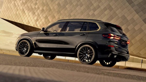 Другой юбилейный BMW X5: теперь шик и роскошь Другой юбилейный BMW X5: теперь шик и роскошь