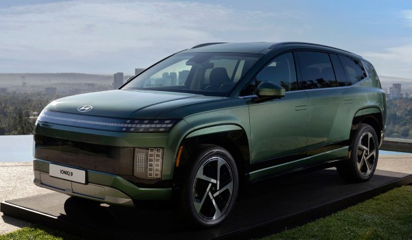 Трехрядный кроссовер Hyundai Ioniq 9 полностью рассекречен Трехрядный кроссовер Hyundai Ioniq 9 полностью рассекречен