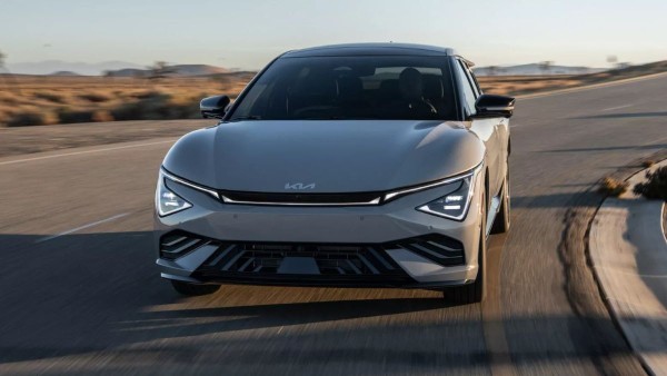 Обновленный электромобиль Kia EV6 GT стал мощнее Обновленный электромобиль Kia EV6 GT стал мощнее