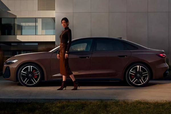 В Китае справил премьеру удлиненный седан Audi A5L В Китае справил премьеру удлиненный седан Audi A5L