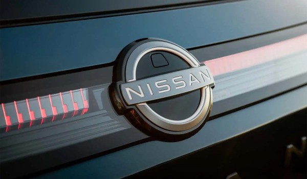 Дайджест дня: электрический AMG-кроссовер, Nissan в кризисе и другие события индустрии Дайджест дня: электрический AMG-кроссовер, Nissan в кризисе и другие события индустрии