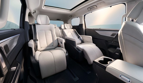 Минивэн Buick GL8 ES: масштабный рестайлинг и гибридная версия Минивэн Buick GL8 ES: масштабный рестайлинг и гибридная версия