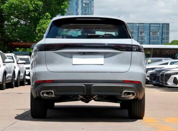 В России стартовал прием заказов на семиместный кроссовер Chery Tiggo 9