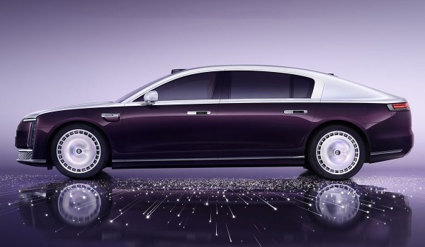 Huawei и JAC показали представительский седан Maextro S800 Huawei и JAC показали представительский седан Maextro S800