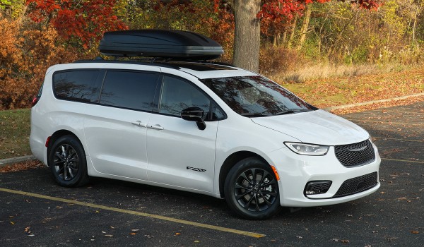 Дайджест дня: будущий Jaguar, серийная Mitsuoka M55 и другие события индустрии Дайджест дня: будущий Jaguar, серийная Mitsuoka M55 и другие события индустрии