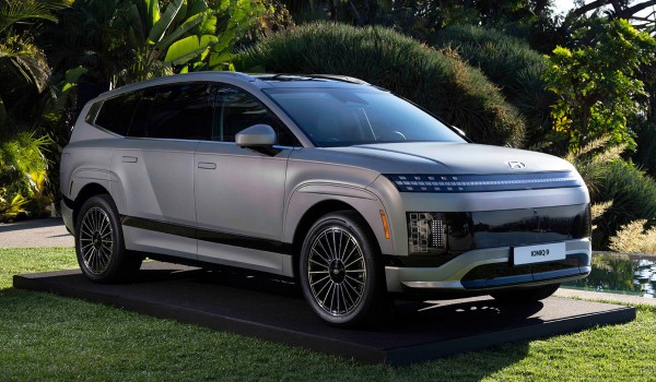 Трехрядный кроссовер Hyundai Ioniq 9 полностью рассекречен Трехрядный кроссовер Hyundai Ioniq 9 полностью рассекречен