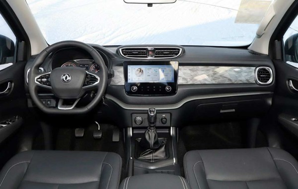 Dongfeng Rich 6 Pro: обновленная версия пикапа обзавелась набором «теплых» опций