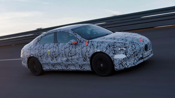 Новый Mercedes-Benz CLA: первые подробности Новый Mercedes-Benz CLA: первые подробности