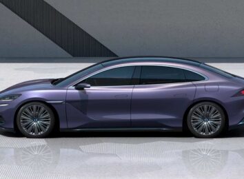 Китайцы представили пятиметровые седан Denza Z9 и хэтчбек Z9 GT Китайцы представили пятиметровые седан Denza Z9 и хэтчбек Z9 GT