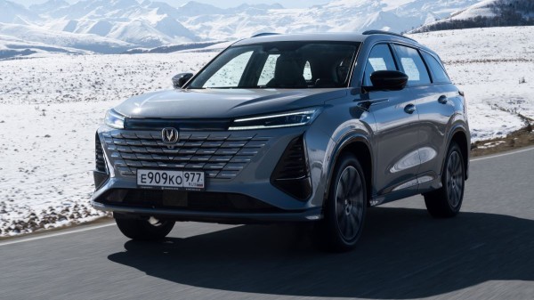 Обновленный Changan CS75 Plus: раскрыты комплектации и цены Обновленный Changan CS75 Plus: раскрыты комплектации и цены