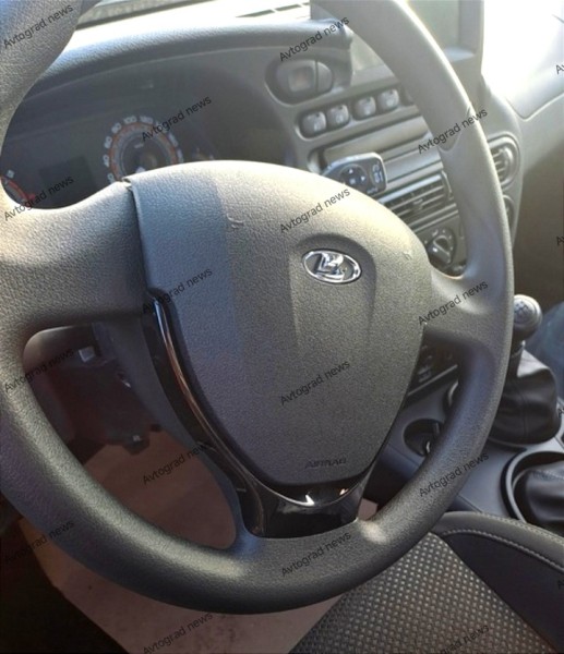 «АвтоВАЗ» начал отгрузку Lada Niva Travel с подушками безопасности. «Живые» фото «АвтоВАЗ» начал отгрузку Lada Niva Travel с подушками безопасности. «Живые» фото