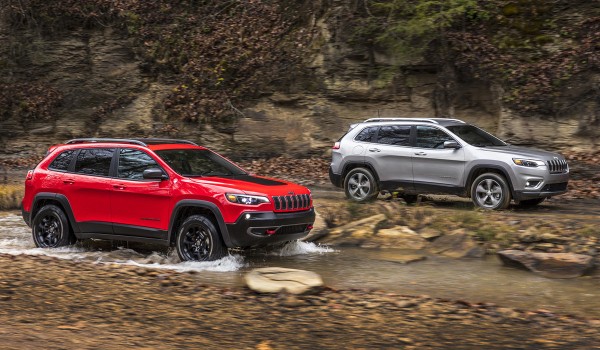 Дайджест дня: миллионный Coolray, новый Cherokee и другие события индустрии Дайджест дня: миллионный Coolray, новый Cherokee и другие события индустрии