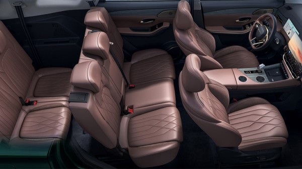 Семиместный кроссовер Soueast S09: цены в России Семиместный кроссовер Soueast S09: цены в России