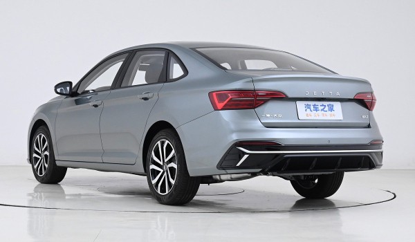 Седан Jetta VA7 расширил гамму совместного бренда Седан Jetta VA7 расширил гамму совместного бренда