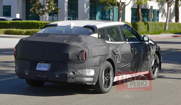 Седан Kia EV4 проходит дорожные испытания в США Седан Kia EV4 проходит дорожные испытания в США