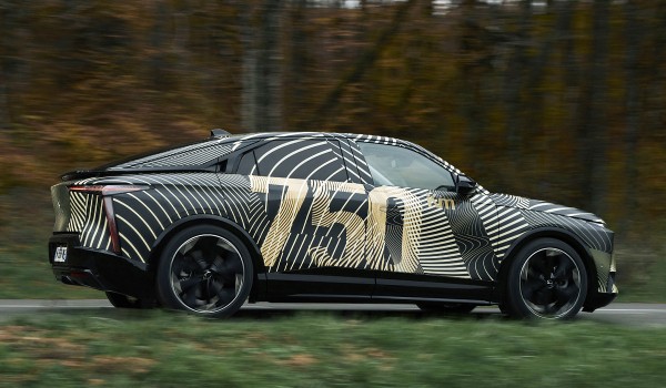 Кроссовер DS 8 обещает запас хода 750 км Кроссовер DS 8 обещает запас хода 750 км