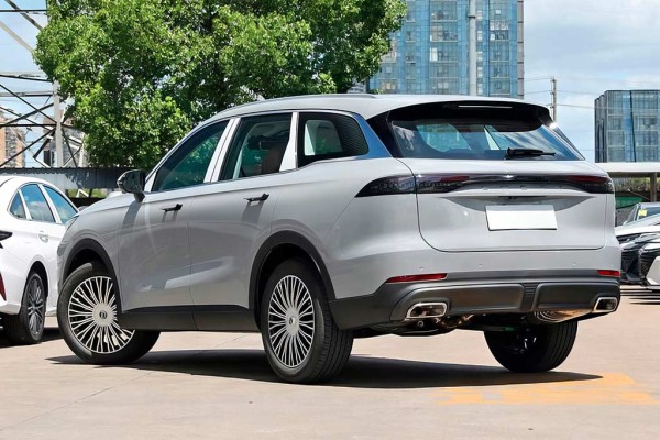 В России стартовал прием заказов на семиместный кроссовер Chery Tiggo 9