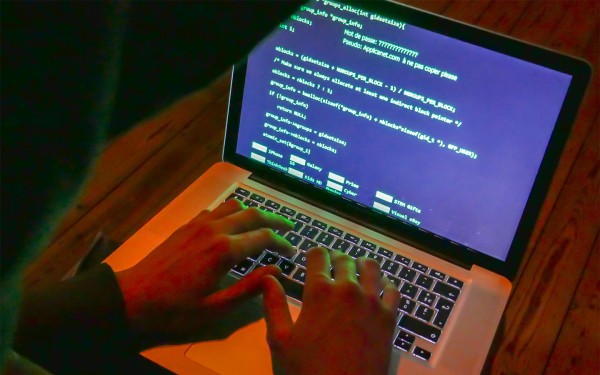 На автомагазины и СТО напали хакеры. Под угрозой данные тысяч россиян
На автомагазины и СТО напали хакеры. Под угрозой данные тысяч россиян