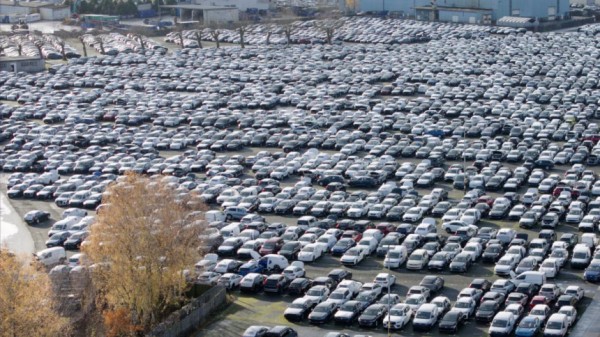 Дайджест дня: Range Rover со статуей, калужский Haval и другие события индустрии