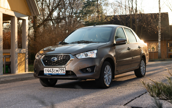 
            Самые крепкие и неприхотливые иномарки за ₽800 тыс. Их еще можно купить
        