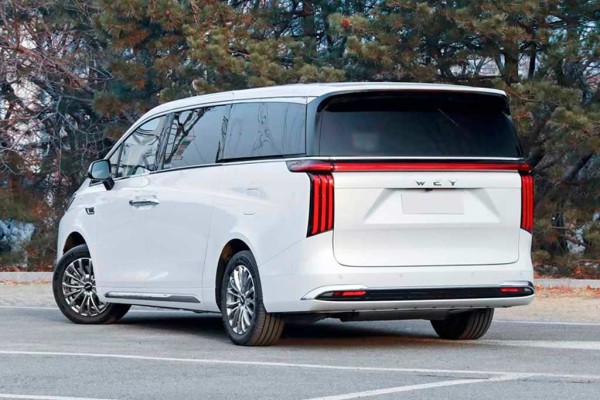 Компания Great Wall привезла в Россию дорогой гибридный минивэн Wey 80 Компания Great Wall привезла в Россию дорогой гибридный минивэн Wey 80