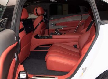 YangWang U7: китайский электрический супер седан мощностью 1306 л.с. YangWang U7: китайский электрический супер седан мощностью 1306 л.с.