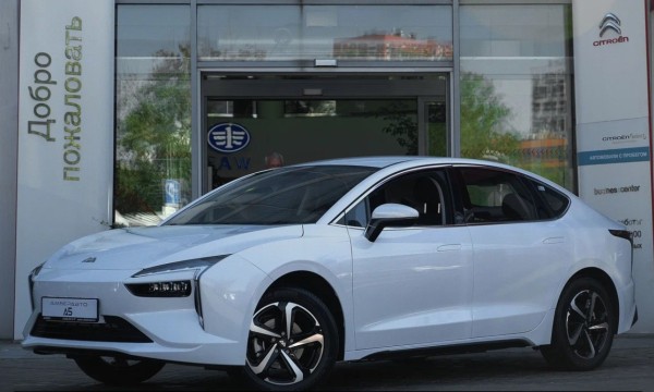 На российском рынке стало меньше недорогих электрокаров На российском рынке стало меньше недорогих электрокаров