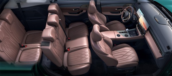 Прошла российская премьера Soueast S09. Стали известны цены на кроссовер Прошла российская премьера Soueast S09. Стали известны цены на кроссовер