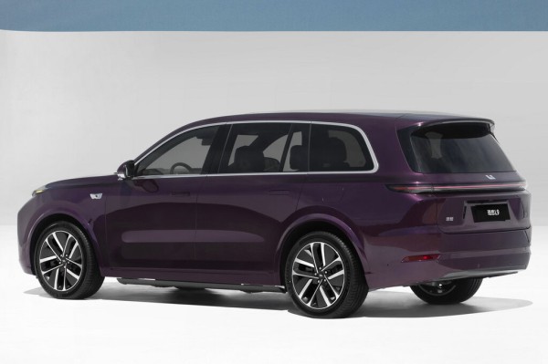 Россияне стали охотнее покупать гибридные автомобили в 2024 году Россияне стали охотнее покупать гибридные автомобили в 2024 году