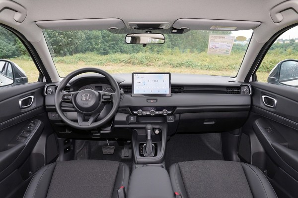 В РФ могут запустить официальные продажи Honda Vezel. Уже есть цены