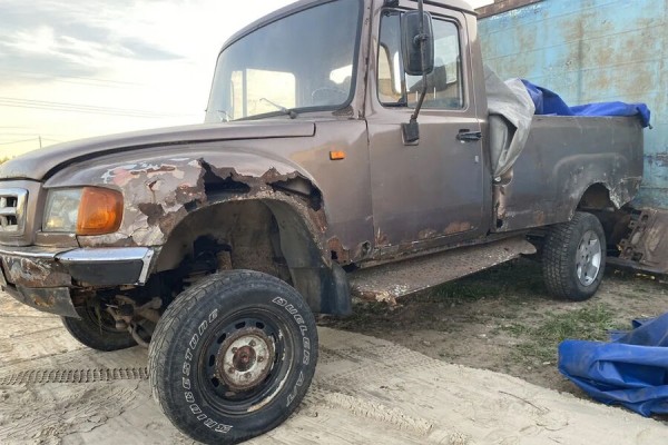 В России прошел старт продаж редких пикапов ГАЗ В России прошел старт продаж редких пикапов ГАЗ