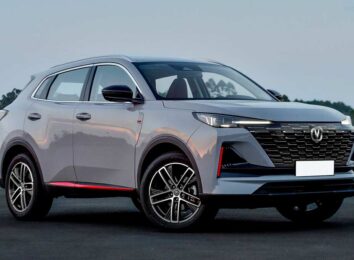 В России стартовали продажи кроссовера Changan Uni-S: известны комплектации и цены В России стартовали продажи кроссовера Changan Uni-S: известны комплектации и цены