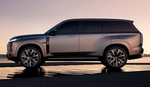 GAC рассекретил 4,9-метровый гибридный кроссовер Trumpchi S7 GAC рассекретил 4,9-метровый гибридный кроссовер Trumpchi S7