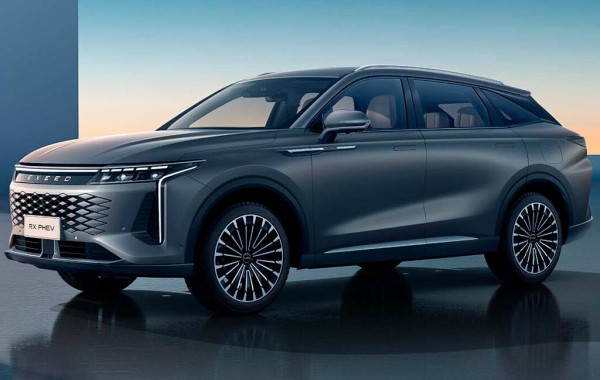 Кроссовер Exeed RX Hybrid доберется до России с урезанными характеристиками Кроссовер Exeed RX Hybrid доберется до России с урезанными характеристиками