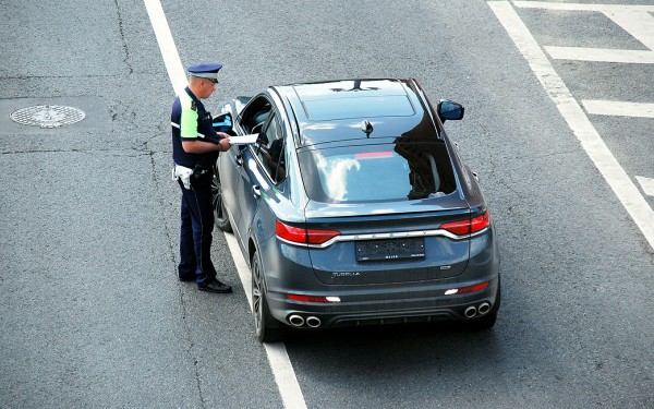 Эти нарушения вас разорят. 5 самых «дорогих» штрафов в России
Эти нарушения вас разорят. 5 самых «дорогих» штрафов в России