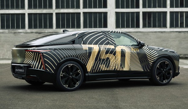 Будущий кроссовер DS N°8: новое имя и интерьер