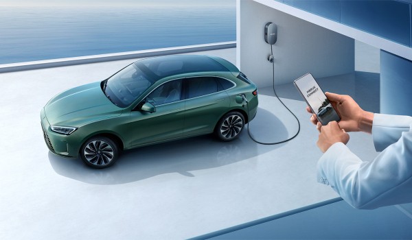 Дайджест дня: автомобиль года в Японии, спасение Recaro и другие события индустрии Дайджест дня: автомобиль года в Японии, спасение Recaro и другие события индустрии