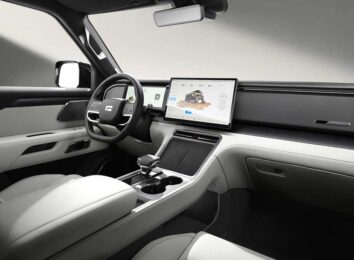 Rox 01: внедорожник от производителя роботов-пылесосов появится в России Rox 01: внедорожник от производителя роботов-пылесосов появится в России