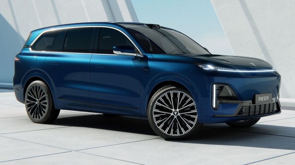 Компания Changan показала флагманский кроссовер Shenlan S09 Компания Changan показала флагманский кроссовер Shenlan S09