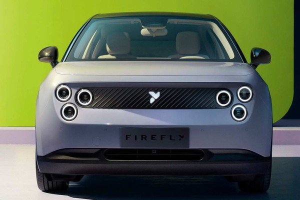 Китайцы из Nio представили бюджетный электрический хэтчбек Firefly