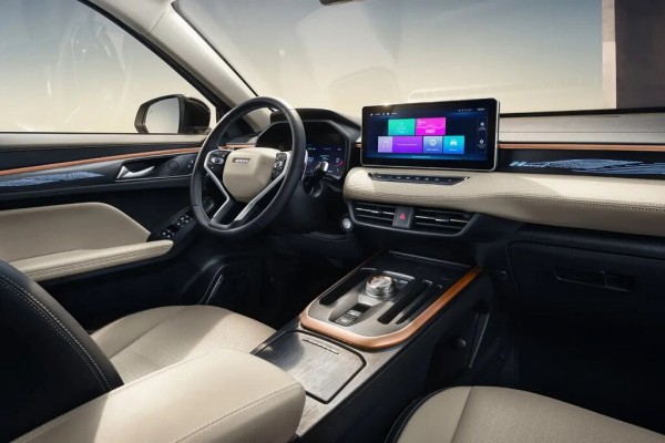 Базовый вариант бестселлера Haval Jolion вырос в цене