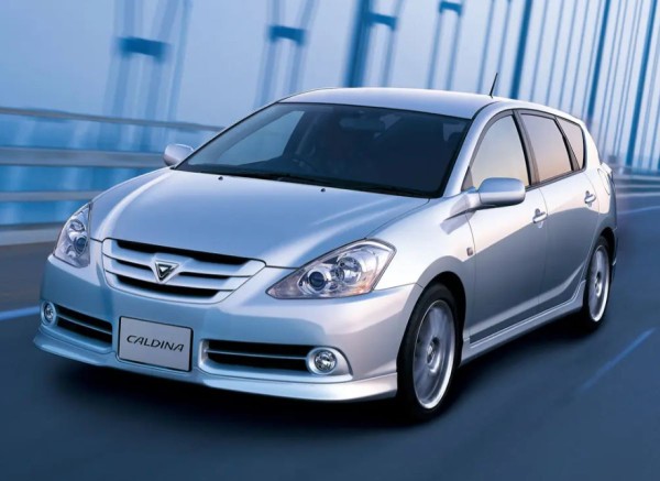 Названа десятка самых популярных авто с правым рулем на российском рынке Названа десятка самых популярных авто с правым рулем на российском рынке