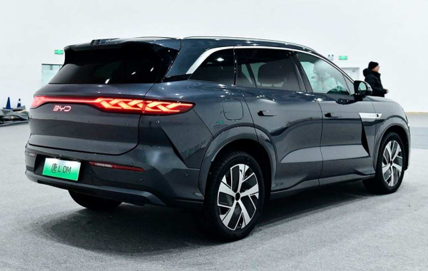 BYD Tang L: флагманский трехрядный кроссовер из линейки Dynasty BYD Tang L: флагманский трехрядный кроссовер из линейки Dynasty