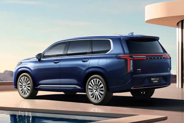 Вновь обновленный Exeed VX получил гибридную версию с установкой C-DM Вновь обновленный Exeed VX получил гибридную версию с установкой C-DM