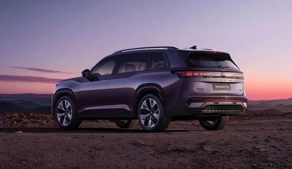 Представлен большой кроссовер Volkswagen Teramont Pro Представлен большой кроссовер Volkswagen Teramont Pro
