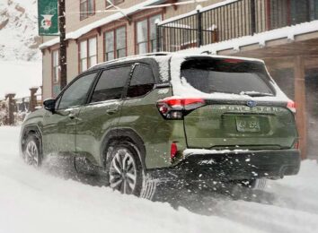 В США представили гибридный кроссовер Subaru Forester Hybrid 2025