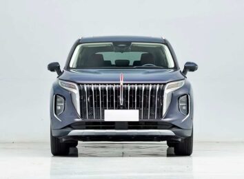Новый Hongqi HS7 II второго поколения вскоре доберется до России Новый Hongqi HS7 II второго поколения вскоре доберется до России