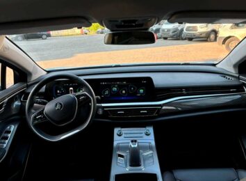 Электрический седан Амберавто А5: клон китайской модели JMEV Yi