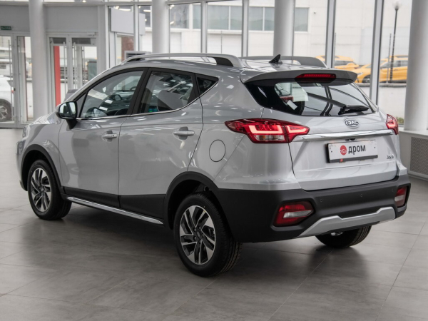 На рынке России нашли новый китайский кроссовер за 1,7 млн рублей На рынке России нашли новый китайский кроссовер за 1,7 млн рублей